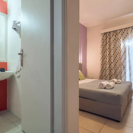Hotel Elena's 2*